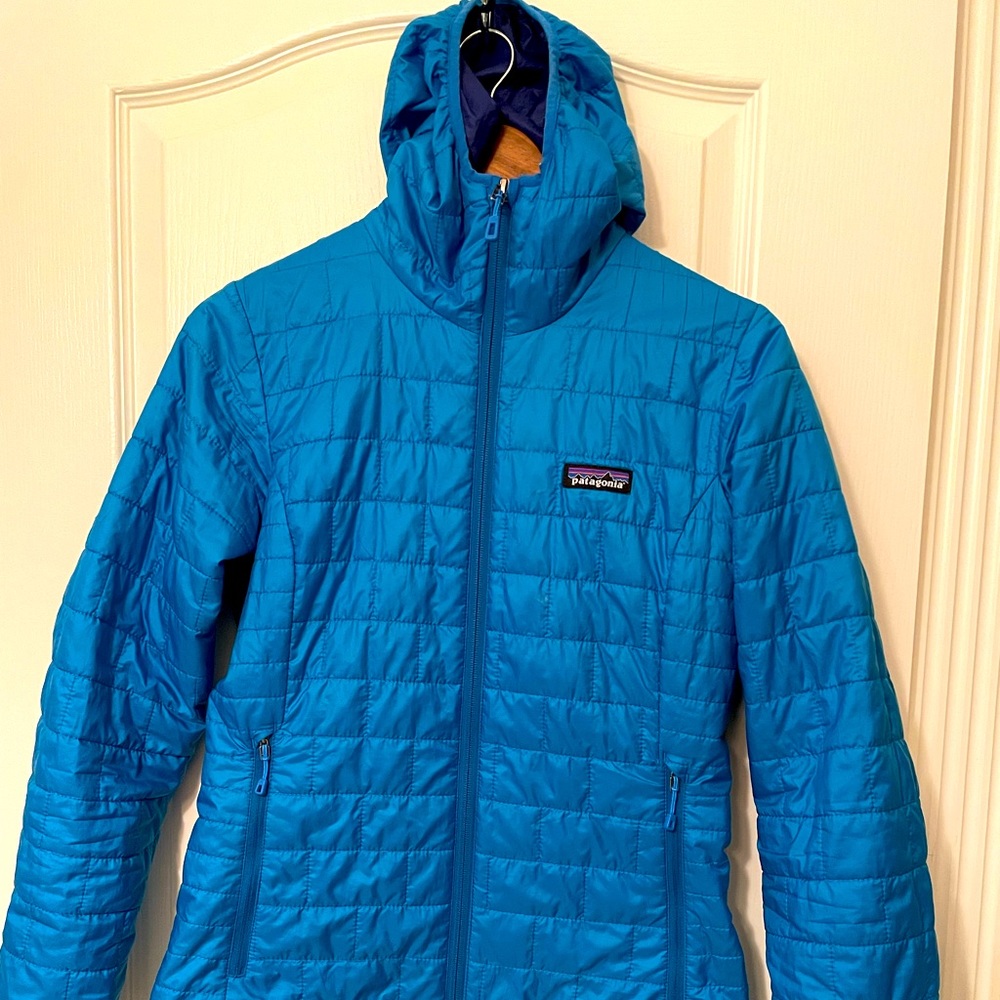 Patagonia Teal Blue Quilted Hooded Jacket